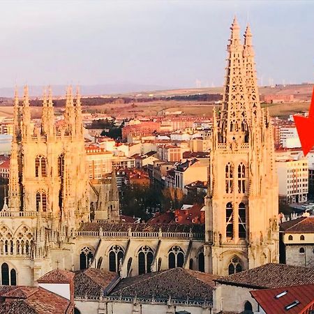 Апартаменты Viendo La Catedral Desde Plaza Vega Бургос Экстерьер фото